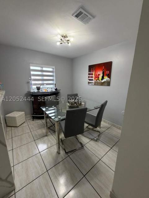 2760 W 63rd Pl 106-23, Hialeah FL - photo 7 of 33