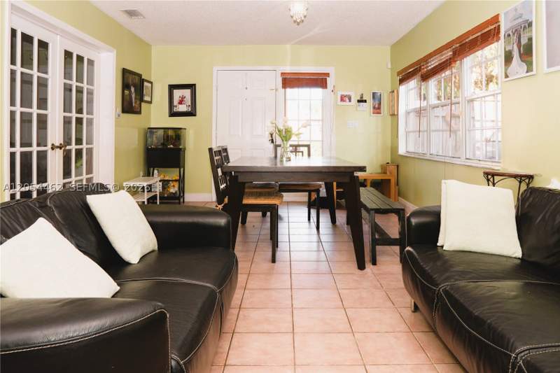 3 bedroom Townhouse at 7081 SW 158th Ct, P A At West Sunset, Miami — photo 4