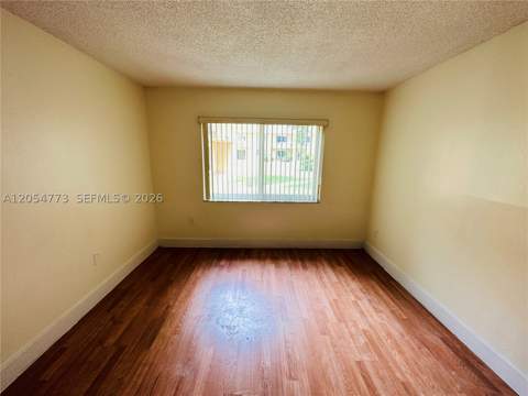 505 NW 177th St 131, Miami Gardens FL - photo 6 of 12