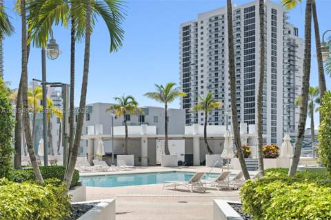 350 NE 24th St 401, Miami FL - photo 16 of 33