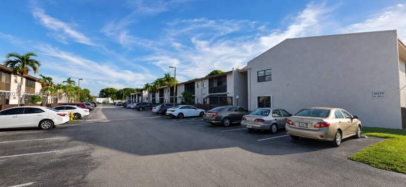 1 bedroom Condominium at 10370 SW 220th St 228, Cutler Creek Village Cond, Cutler Bay — photo 2