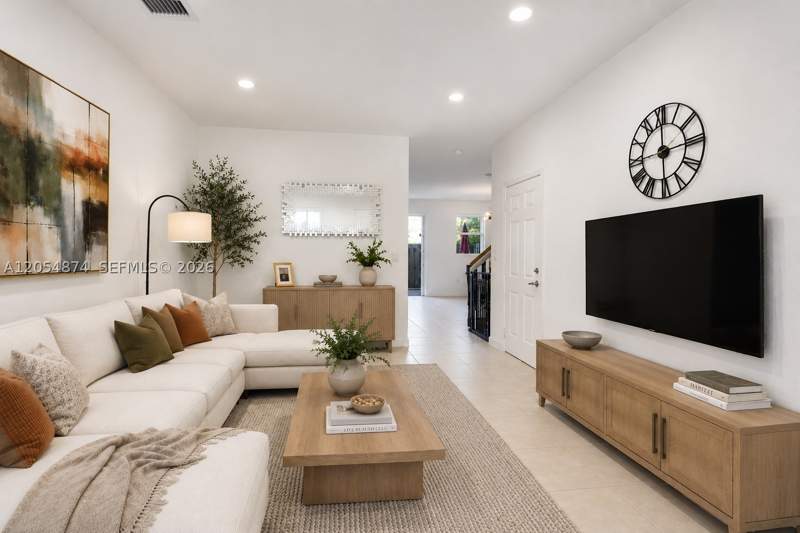 3 bedroom Townhouse at 12999 SW 132nd Ter, Tuscany Villas West, Miami — photo 2