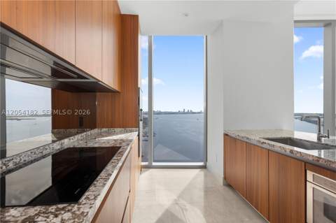 175 SE 25th Rd 2701, Miami FL - photo 6 of 45