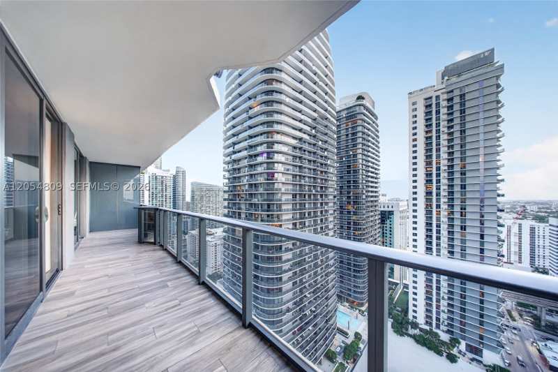 2 bedroom Condominium at 801 S Miami Ave 3010, 801 Sma Residences Condo, Miami — photo 1