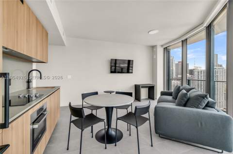 121 NE 5th St 3405, Miami FL - photo 17 of 51