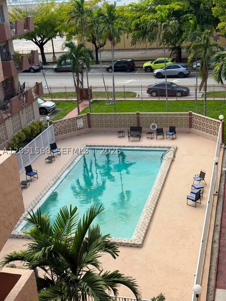 2 bedroom Condominium at 1630 W 46th St 504C, Silver Spring Tower Condo, Hialeah — photo 1