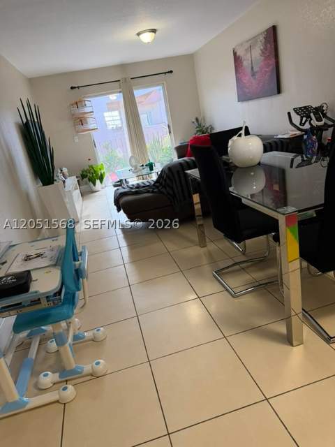 1630 W 46th St 504C, Hialeah FL - photo 10 of 10