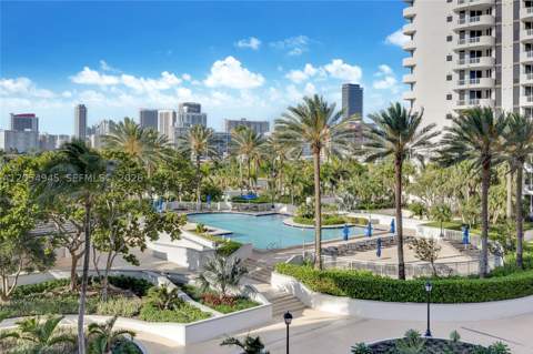 21205 Yacht Club Dr 701, Aventura FL - photo 10 of 40