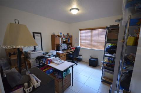 1270 SE 27th St 101, Homestead FL - photo 7 of 22