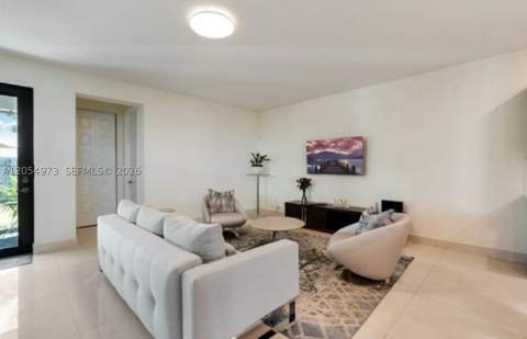 7641 NW 102nd Ct, Doral FL - photo 13 of 29