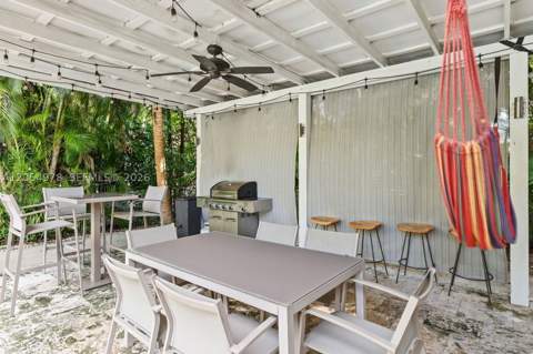 6511 Riviera Dr, Coral Gables FL - photo 23 of 26