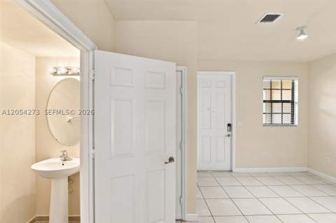 3787 SE 2nd St, Homestead FL - photo 12 of 35