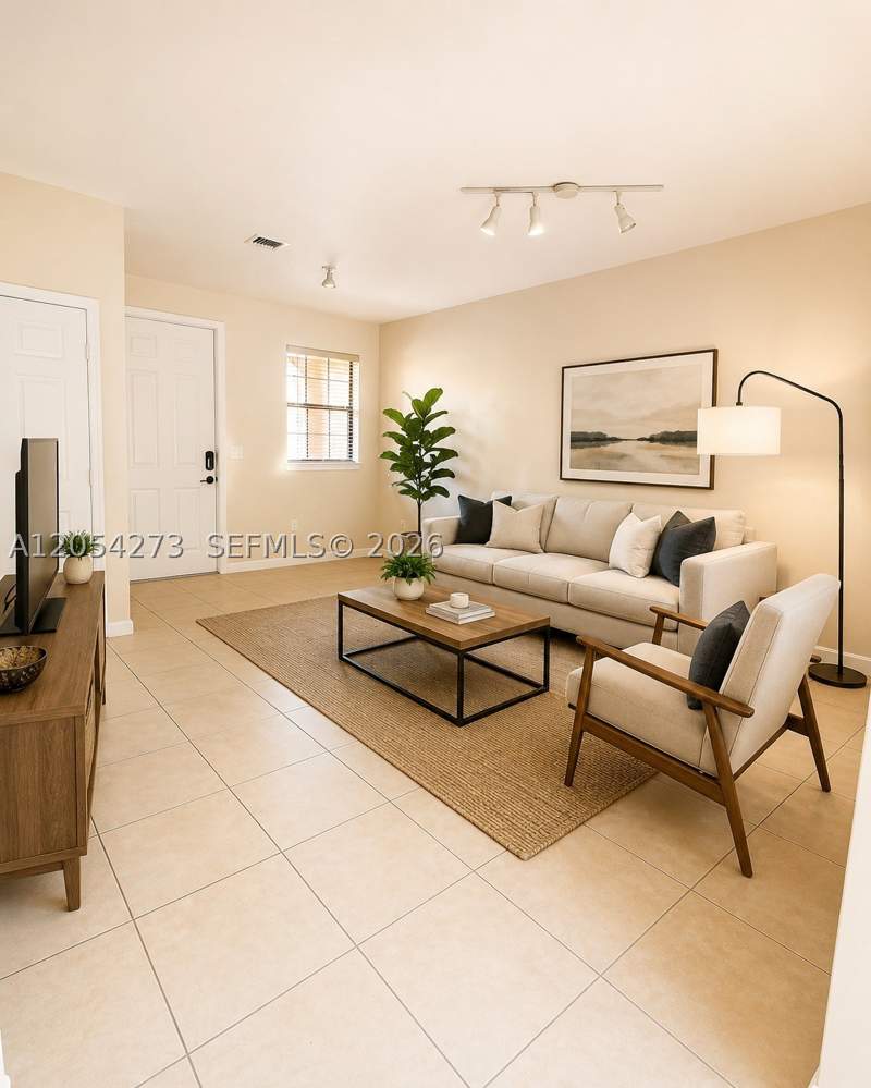 3 bedroom Townhouse at 3787 SE 2nd St, Baywinds Of Galapagos Fir, Homestead — photo 5