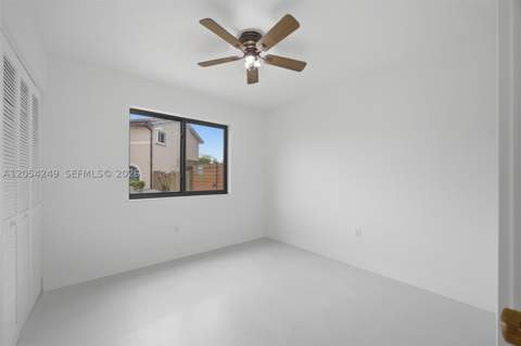 14460 SW 151st Ter, Miami FL - photo 19 of 35