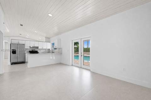 14460 SW 151st Ter, Miami FL - photo 23 of 35