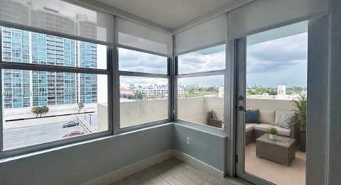2899 Collins Ave 724, Miami Beach FL - photo 15 of 31