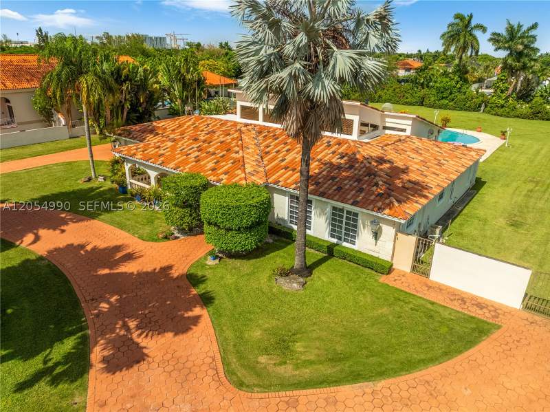 5 bedroom SingleFamilyResidence at 2605 SW 115th Ave, Coral Way Estates, Miami — photo 4