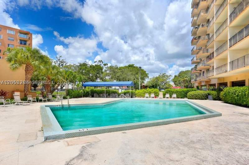 1 bedroom Condominium at 1470 NE 125th Ter 812, Three Horizons North Cond, North Miami — photo 4
