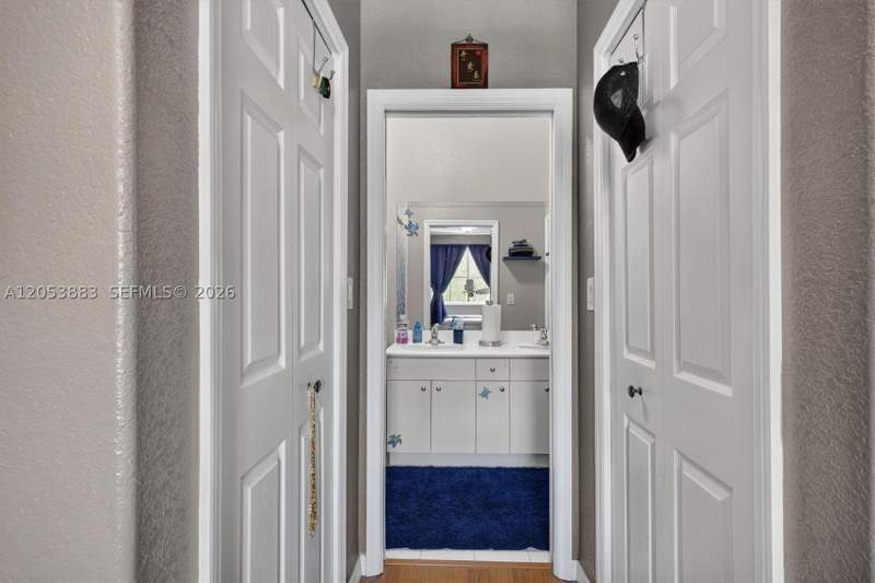 4 bedroom Townhouse at 10828 SW 243rd St, Bluewaters Subdivision, Homestead — photo 2