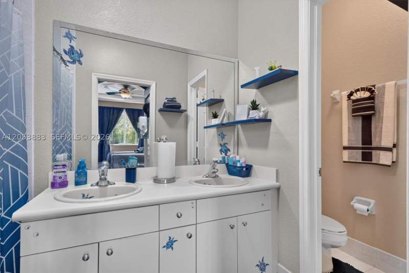 4 bedroom Townhouse at 10828 SW 243rd St, Bluewaters Subdivision, Homestead — photo 3
