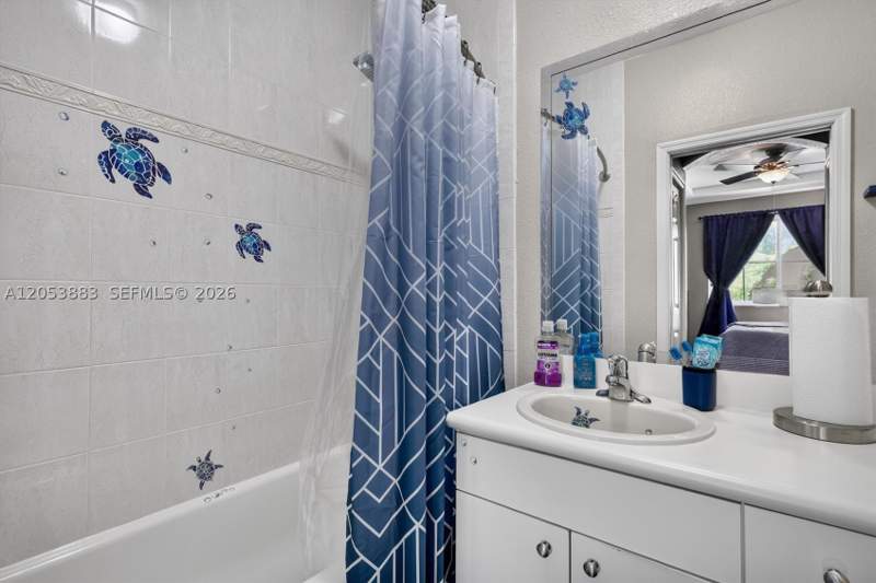 4 bedroom Townhouse at 10828 SW 243rd St, Bluewaters Subdivision, Homestead — photo 5