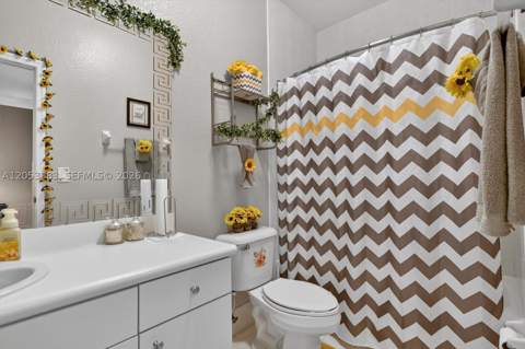 10828 SW 243rd St, Homestead FL - photo 9 of 63