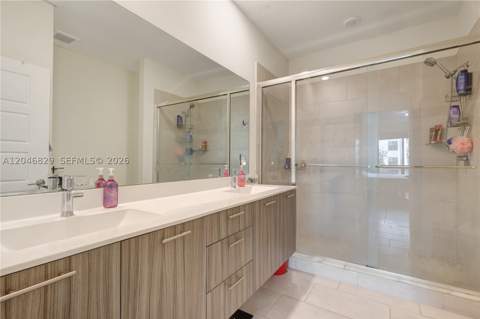 4636 NW 84th Ave 22, Doral FL - photo 17 of 35