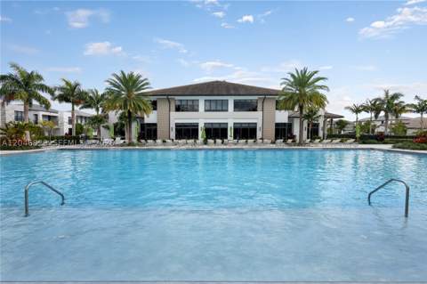 4636 NW 84th Ave 22, Doral FL - photo 24 of 35