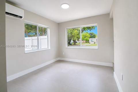 6410 SW 17th St, West Miami FL - photo 10 of 30