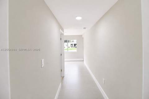 6410 SW 17th St, West Miami FL - photo 11 of 30