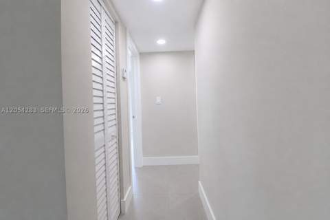 6410 SW 17th St, West Miami FL - photo 14 of 30
