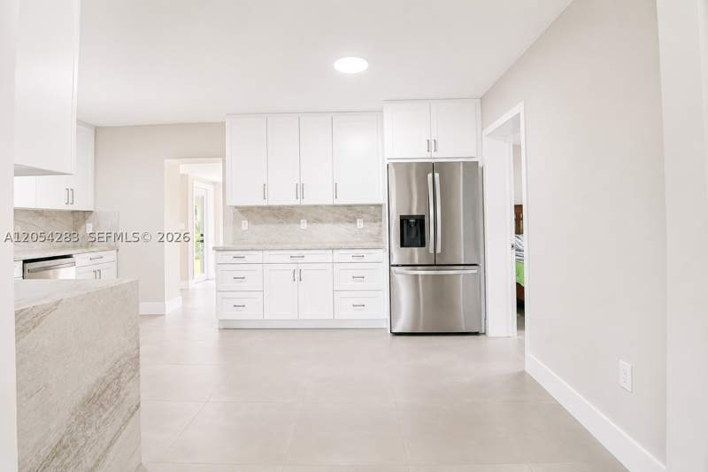 4 bedroom SingleFamilyResidence at 6410 SW 17th St, Frederick Manor, West Miami — photo 5
