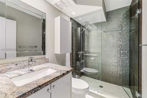 251 174th St 1104, Sunny Isles Beach FL - photo 22 of 56
