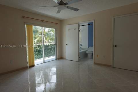 7030 NW 173rd Dr 1602, Hialeah FL - photo 11 of 29