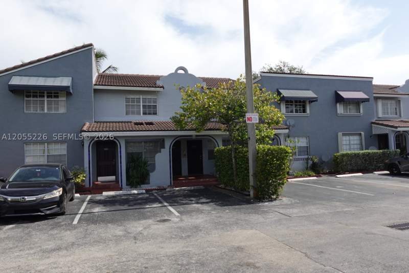 2 bedroom Condominium at 7030 NW 173rd Dr 1602, Lago Del Rey Condo, Hialeah — photo 2