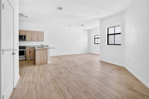 15650 SW 136th St 212, Miami FL - photo 13 of 24