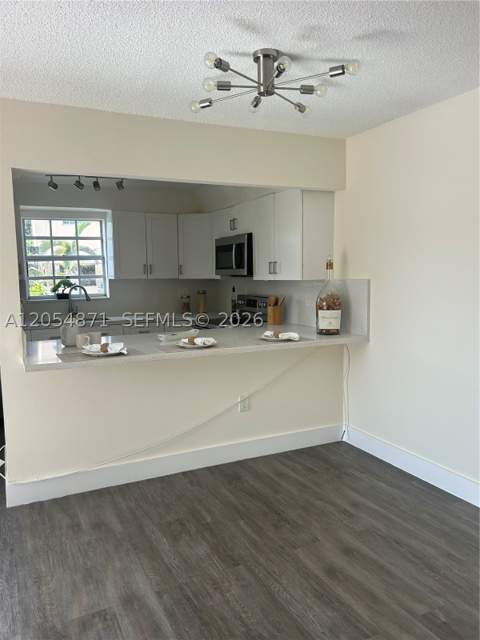 11880 SW 19th Ter 113, Miami FL - photo 15 of 29