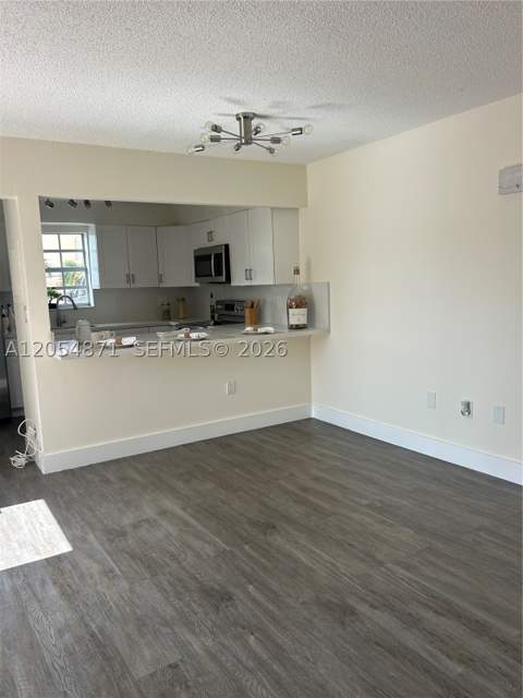 11880 SW 19th Ter 113, Miami FL - photo 19 of 29