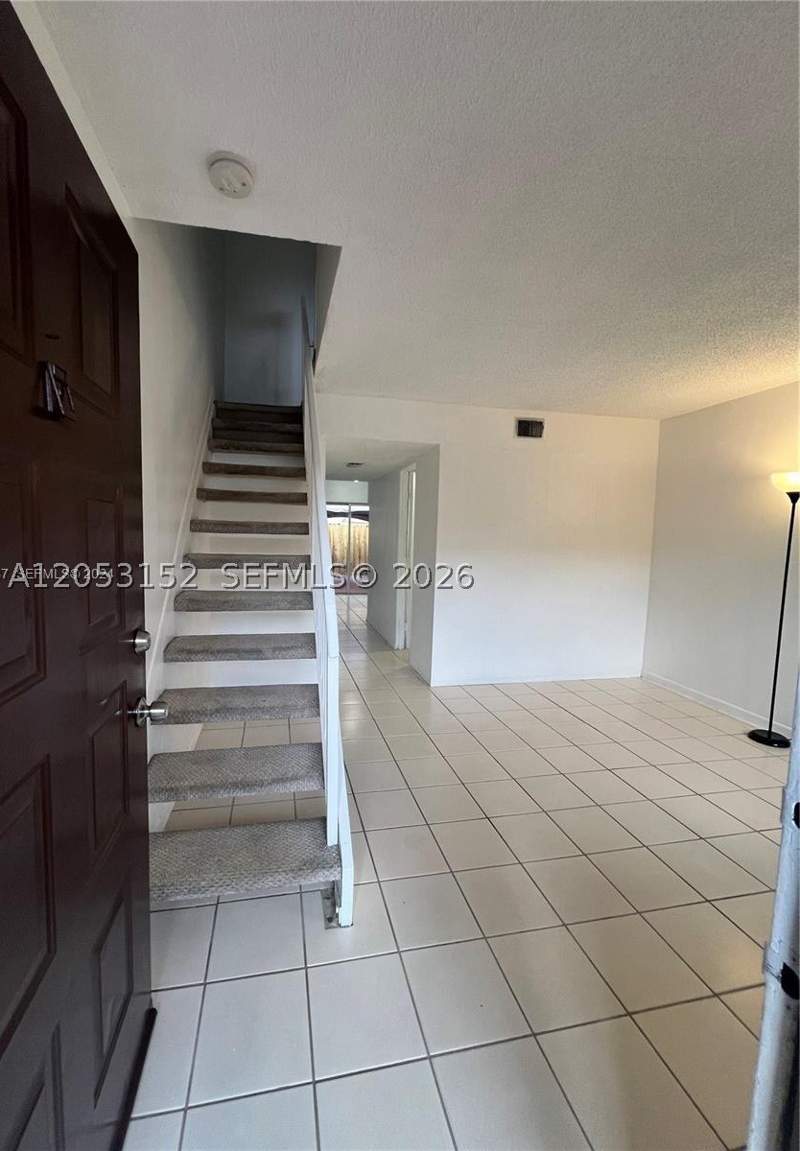 1 bedroom Condominium at 8261 NW 5th Terr 329, Mira Villas Condo, Miami — photo 2