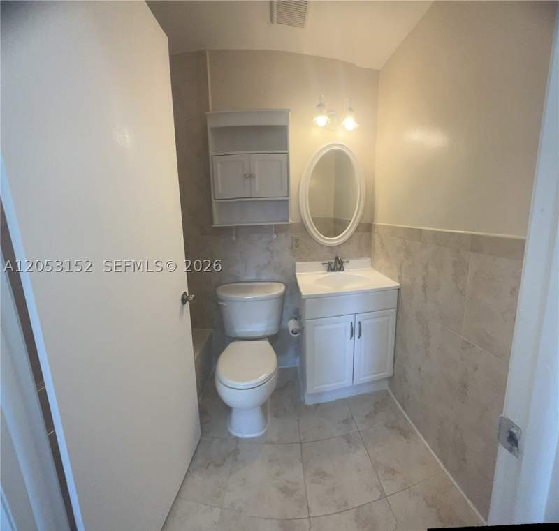 1 bedroom Condominium at 8261 NW 5th Terr 329, Mira Villas Condo, Miami — photo 4