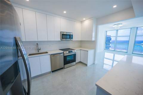 5055 Collins Ave 14H, Miami Beach FL - photo 22 of 66