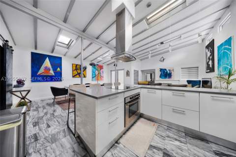 910 NE 81st St, Miami FL - photo 13 of 31