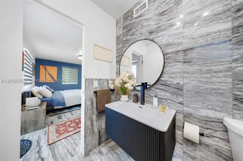 910 NE 81st St, Miami FL - photo 19 of 31