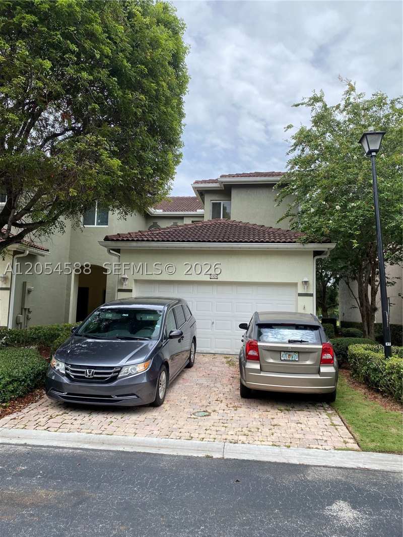 3 bedroom Townhouse at 1928 SE 23rd Ave, Towngate North, Homestead — photo 1