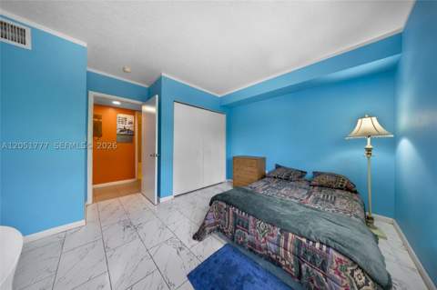 1555 N Treasure Dr 207, North Bay Village FL - photo 19 of 56