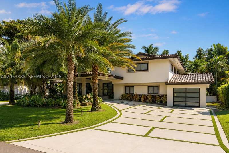 4 bedroom SingleFamilyResidence at 19035 E E. St. Andrews Dr, Country Club Of Miami Est, Hialeah — photo 1