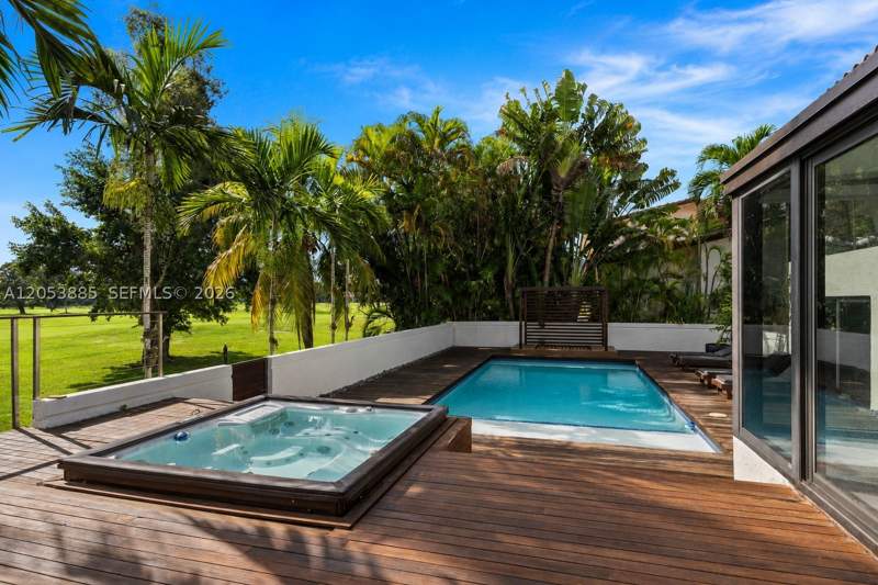 4 bedroom SingleFamilyResidence at 19035 E E. St. Andrews Dr, Country Club Of Miami Est, Hialeah — photo 2