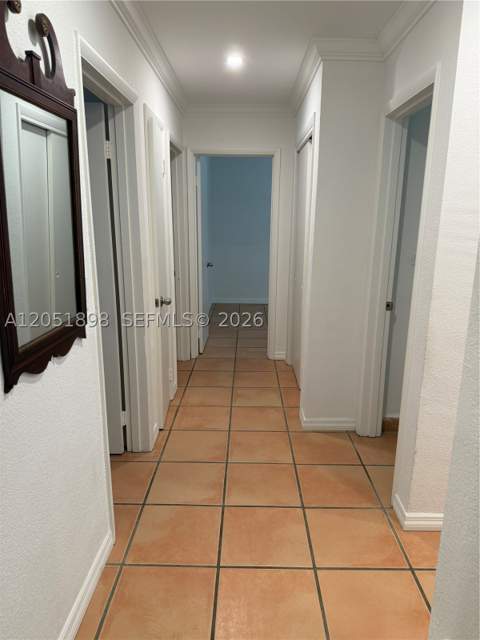 10601 SW 96th St, Miami FL - photo 8 of 33
