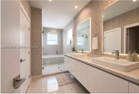 10384 NW 67th Ter, Doral FL - photo 23 of 28