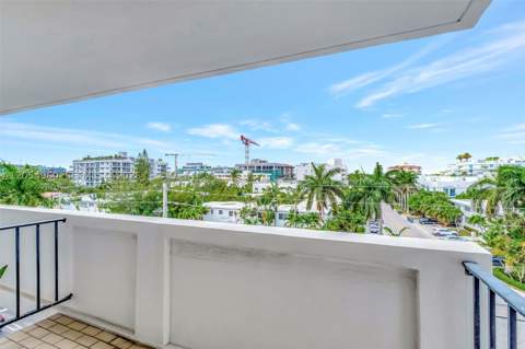 10101 E Bay Harbor Dr 502, Bay Harbor Islands FL - photo 22 of 42